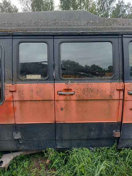 Chevrolet Chevy van sivuovet