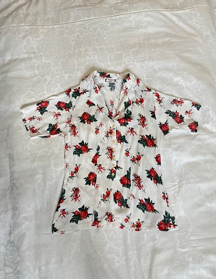 Aito vintage kukkapaita punaisilla ruusuilla M