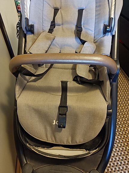 Istuinosa Joie Versatrax Stroller -yhdistelmärattaisiin