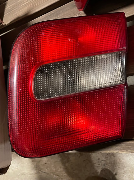 Volvo takavalot