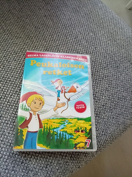 Peukaloisen retket DVD