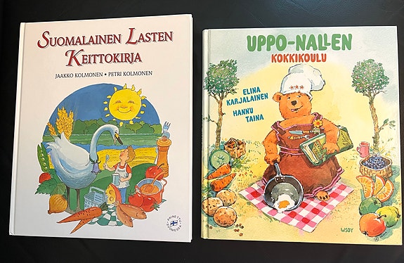 Uppo-Nallen kokkikoulu + Suomalainen lasten keittokirja hinta yht.