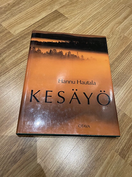 Hannu Hautala Kesäyö - valokuvakirja