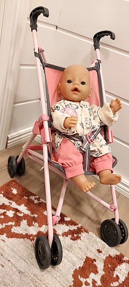 Baby Born nukke ja baby born rattaat