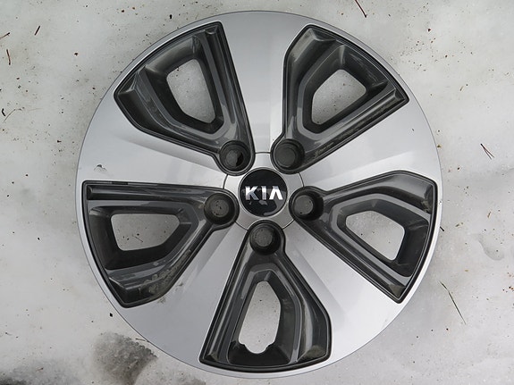 Kia Niro pölykapseli.