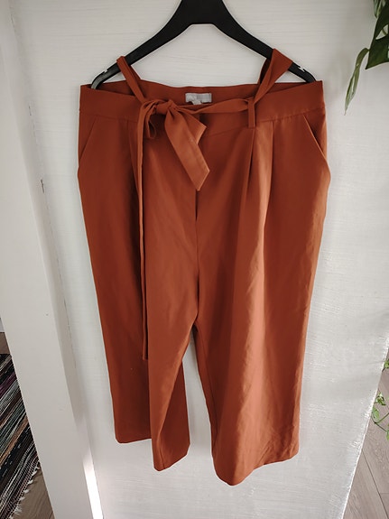 Asos merkin leveät housut