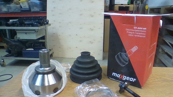 vetonivel ford c-max (DM2), Volvo s40, v50,c30 ja c70 cabriolet 2004-2012