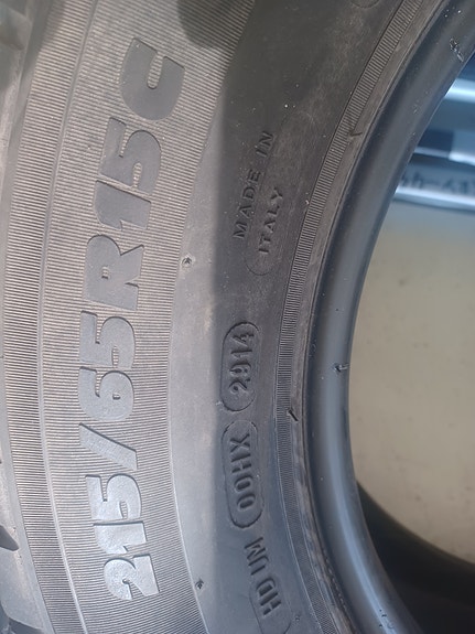 215/65 R15 C renkaat
