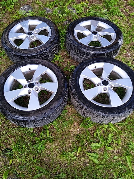 Skoda Octavia vanteet 17"