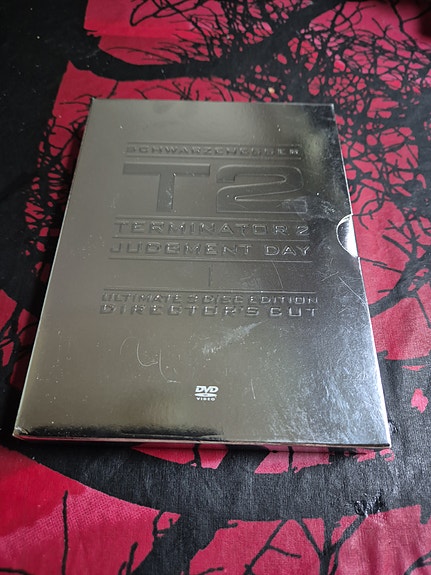 Terminator 2 Judgment Day DVD Director’s Cut erikoisversio