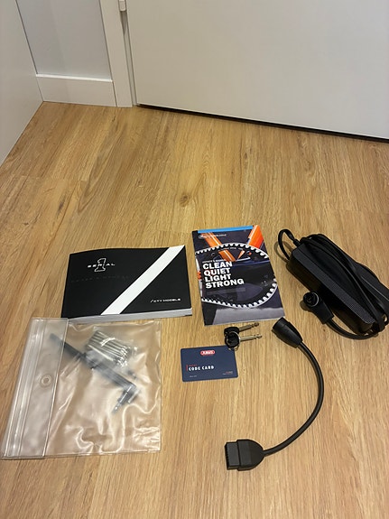 Product image 9 of 9