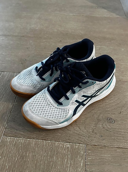 Lasten sisäpelikengät Asics, koko 36