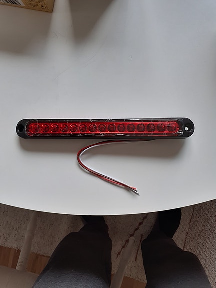 LED lisäjarruvalo