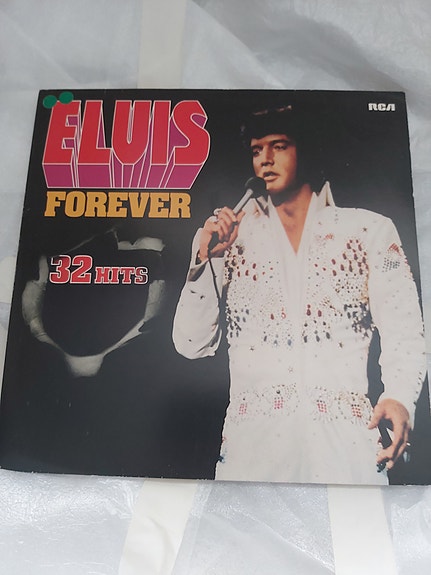 Elvis Forever 32 Hits , vinyyli-levy