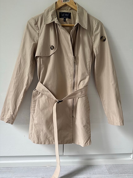 Armani Jeans pitkä takki koko 42 beige