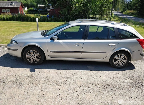 Renault Laguna 2 varaosina