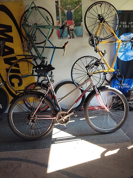 Marvil Sierra Nevada, 26", 21-vaihteinen.