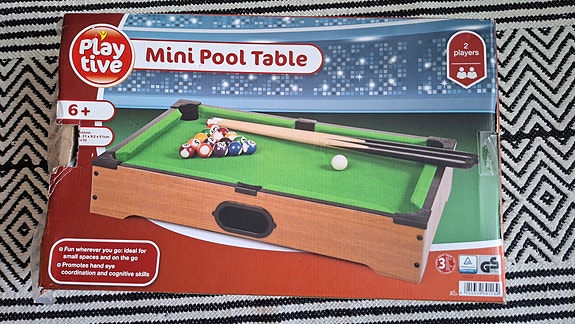 Mini- biljardipöytä