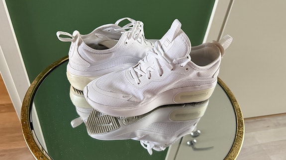 Nike valkoiset tennarit koko 37,5