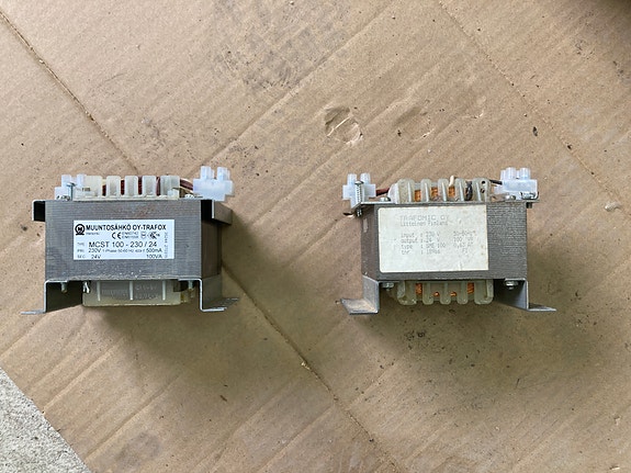 Muuntaja 230/24V