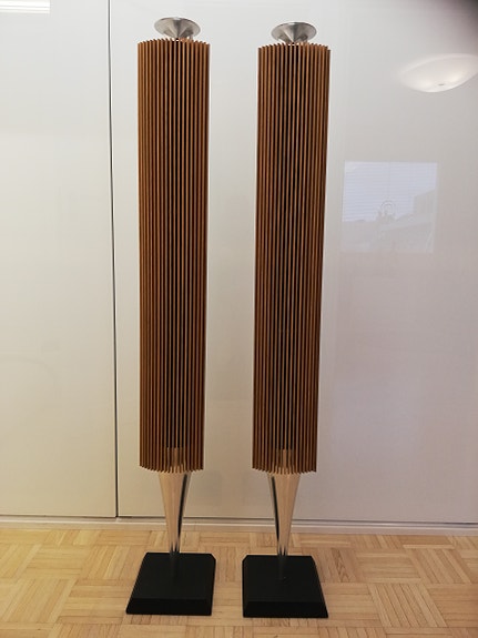 Bang&Olufsen BeoLab 18 aktiivikaiuttimet /Takuu 2 Vuotta/Kuitti