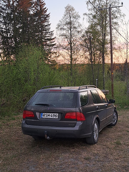 Ostetaan saab 9-5 2007 rosteriputkisto