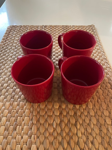 Iittala Teema punaiset mukit 4 kpl