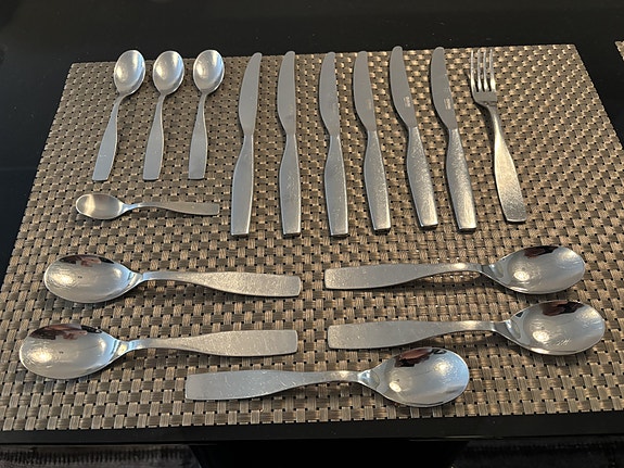 Iittala Citterio 98 kiiltävä aterimet