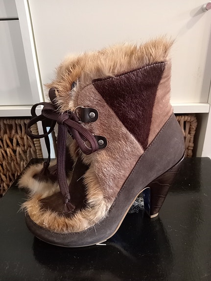 Irregular Choice nahkaiset korkosaappaat, 38