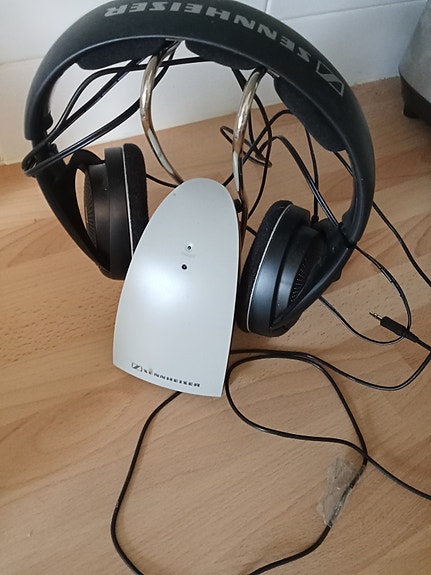 Sennheiser kuulokkeet