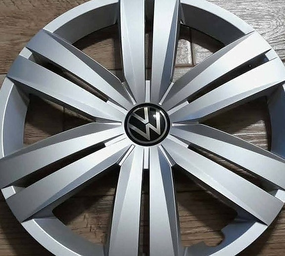 Eritt siistit 16" Volkswagen pölykapselit 16" 4kpl