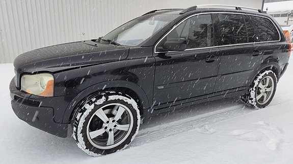 Volvo XC90 V8 osina