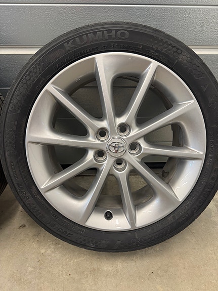 Lexus alkuperiset vanteet