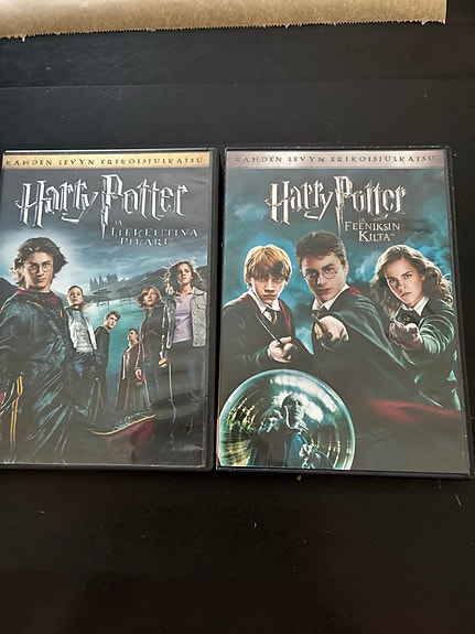 Harry Potter ja Feeniksin kilta ja Liekehtivä pikari DVD-elokuvat