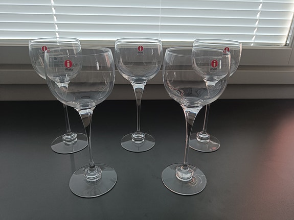 5 kpl Iittala Aurora-punaviinilaseja, Heikki Orvola