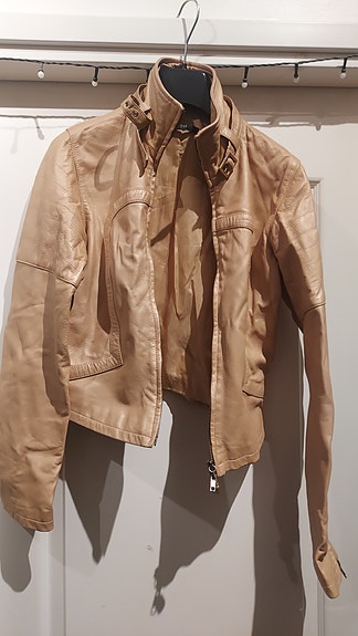 Guess by Marciano biker nahkatakki koossa XS/S