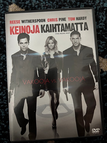 Keinoja kaihtamatta (This Means War) DVD-elokuva