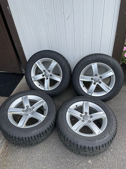 AUDI 16" OEM VANTEET + YOKOHAMA NASTAT