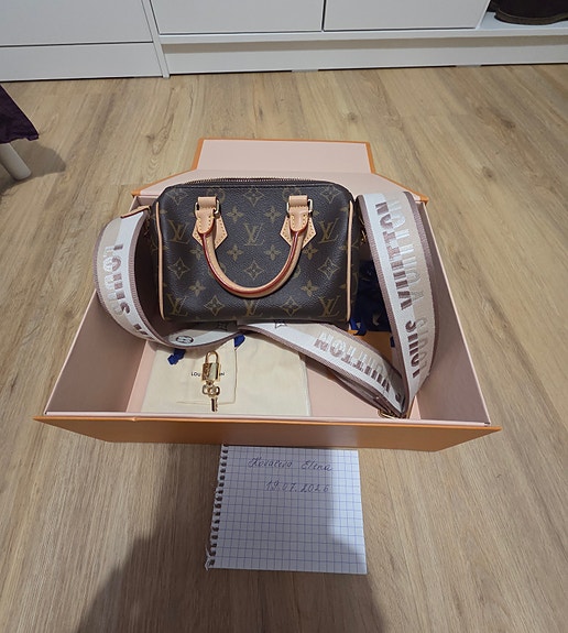 Louis Vuitton speedy 20 laukku monogram-kuosilla