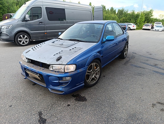Subaru gc8 lasikuitu/hiilikuitu
