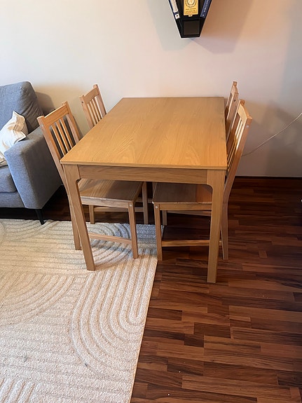 IKEA Ruokapöytä 4-6 hengelle jatkettava