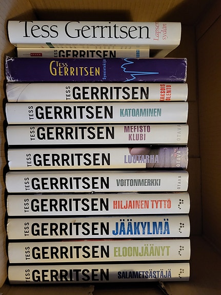Tess Gerritsen -dekkarisarja, 12 kirjaa