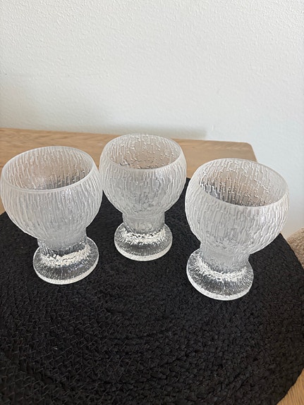 Iittala lasimaljat jalallisina,huurrettu Kekkeri lasi