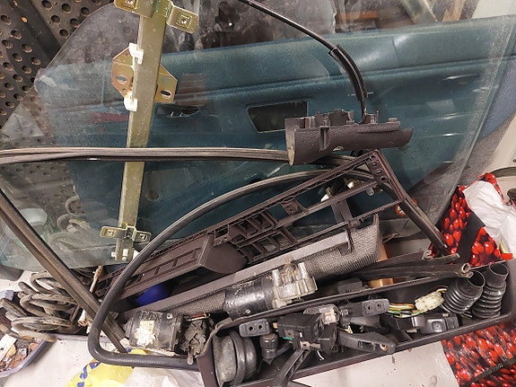 Vw golf 2 osia