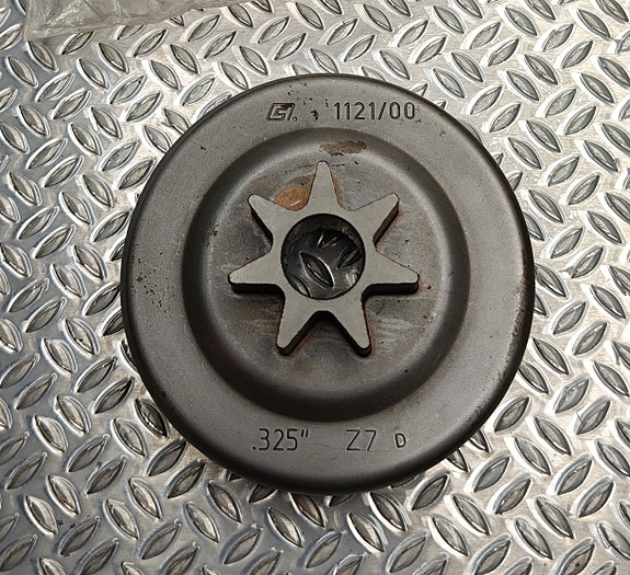 STIHL kytkinrumpu .325"- 7 MS260 11216402000