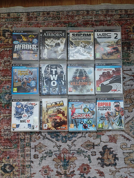 PS3-pelit, 12 kpl — koko erä