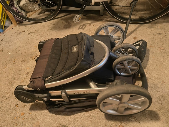 Britax b agile matkarattaat