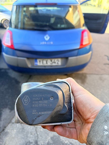 Renault Megane Kaasuläppä 2003 1.6