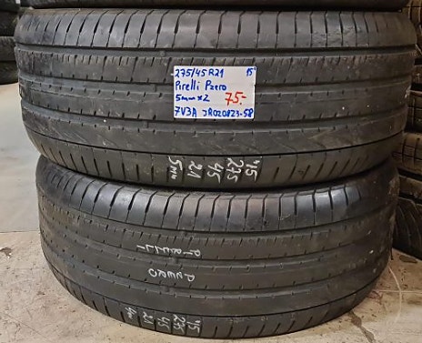 2kpl 275/45R21 Pirelli PZero kesä 3,5mm