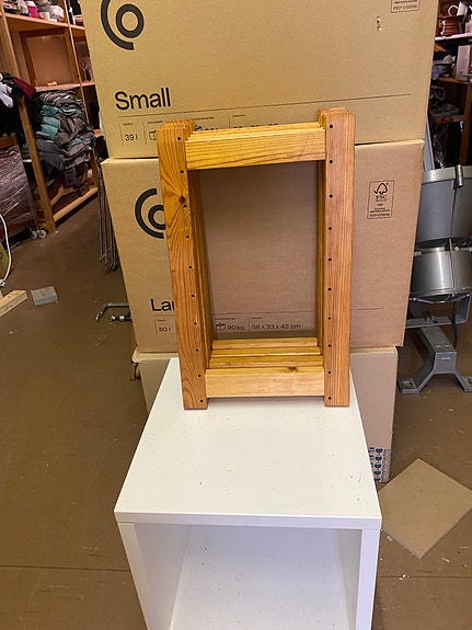 Lundia 48 x 30 välitikas.